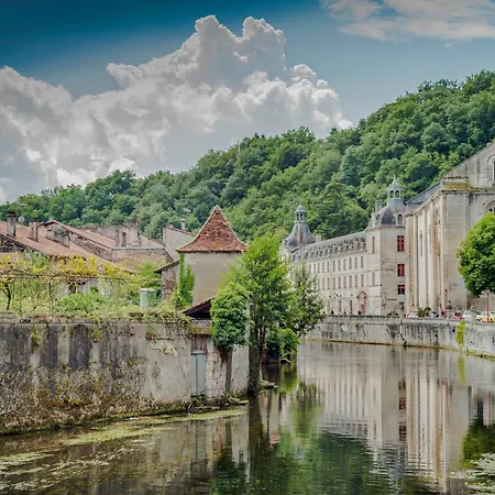 Lavand A Prázdninový dům